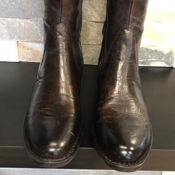 Born Gibb Knee High Riding Boot - Picture 10 of 11